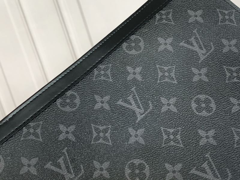 Louis Vuitton Clutch Bags